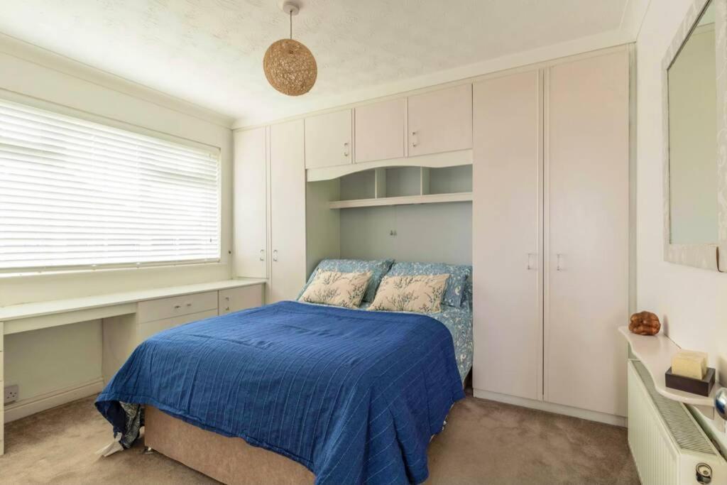 A Cheerful Three Bedroom House In Leafy Lytham Lytham St Annes Eksteriør billede